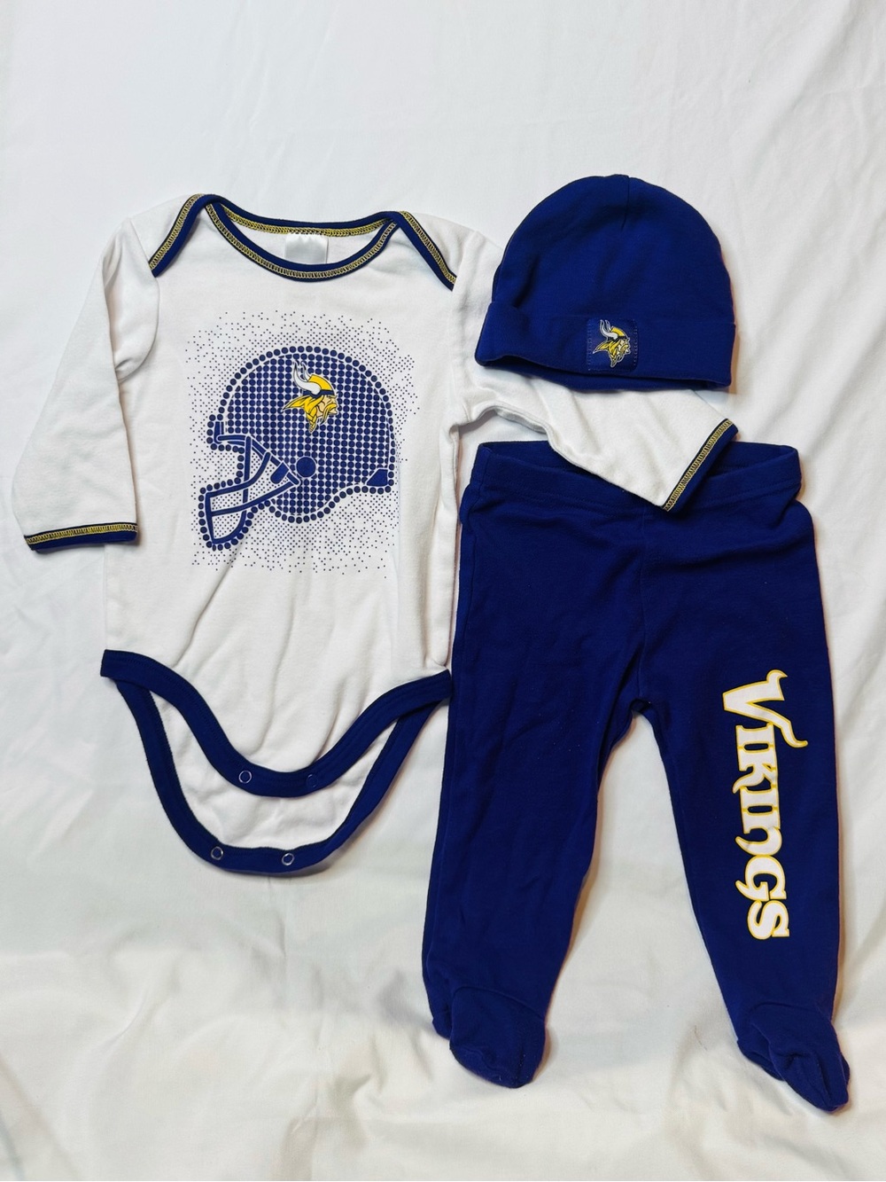 NFL Vikings Baby 3-Piece Footie Set - White & Purple